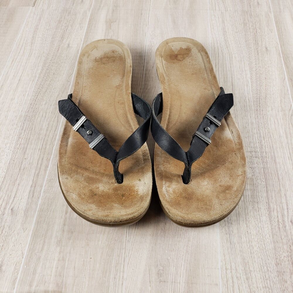 UGG Women Sandals Thong Flip Flops Strap Black Leather Womens Size 7.5